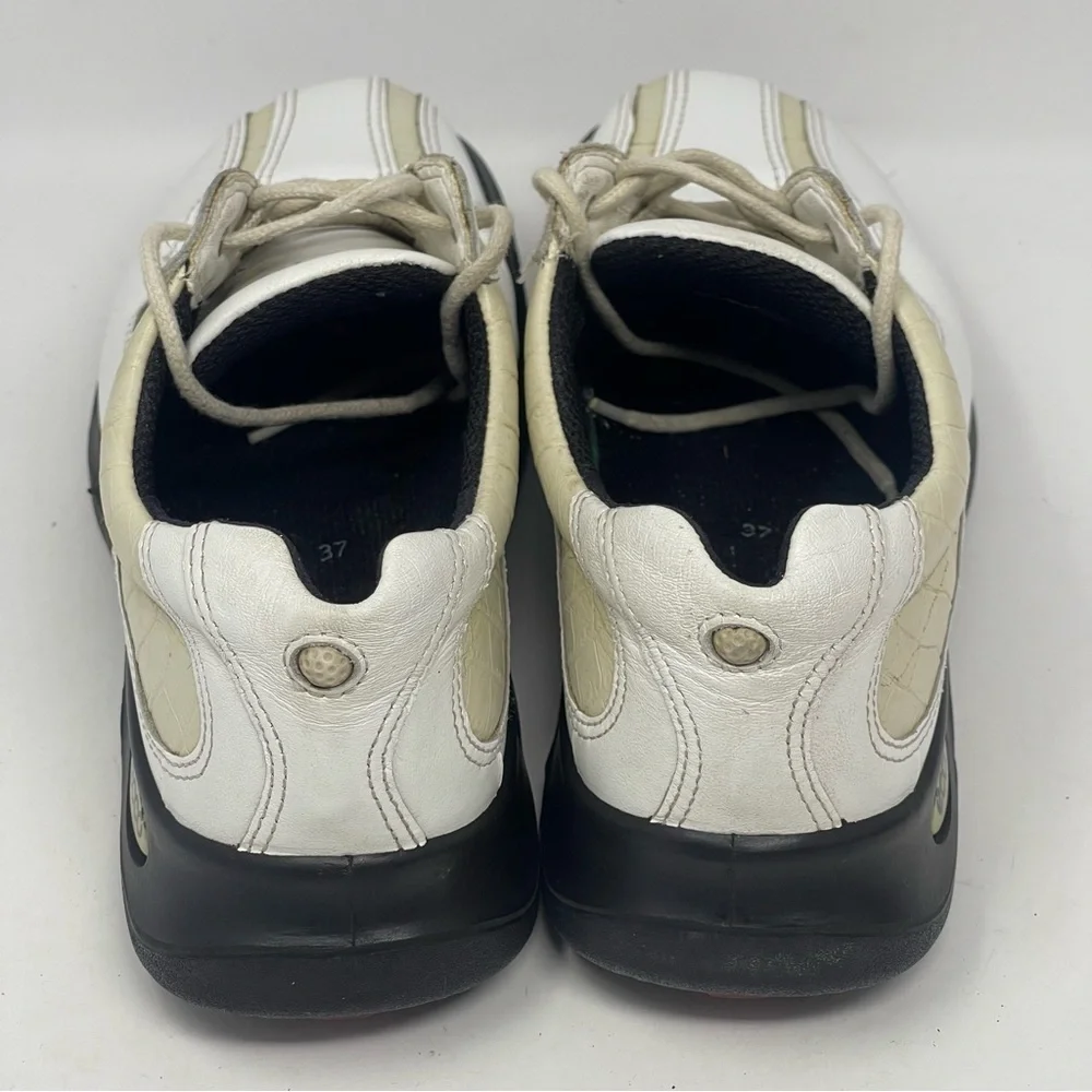 Ecco Casual Swing Golf Shoes Womens 6 - 6.5 EU 37 White Leather Soft Spikes READ